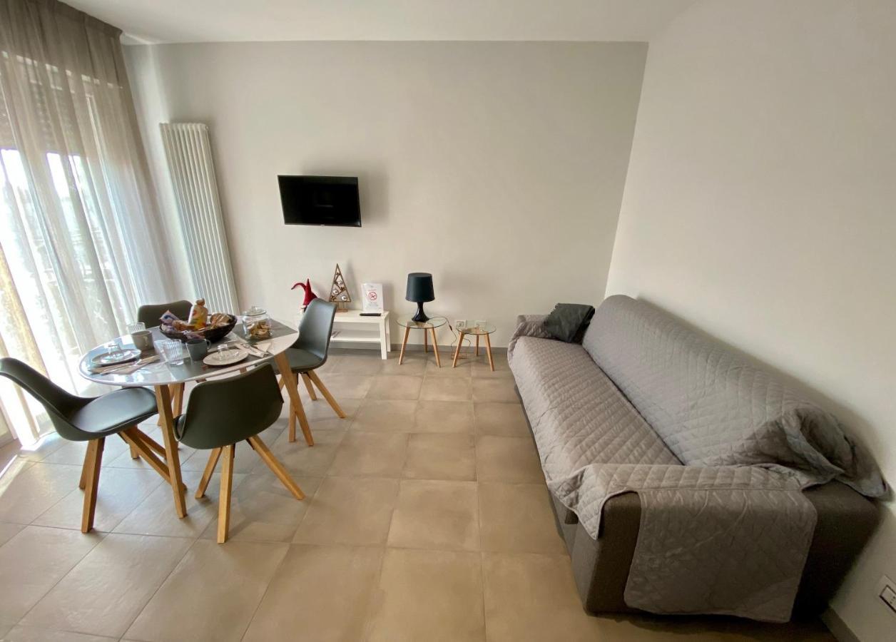 Casa Emma Apartment Mantova Bagian luar foto