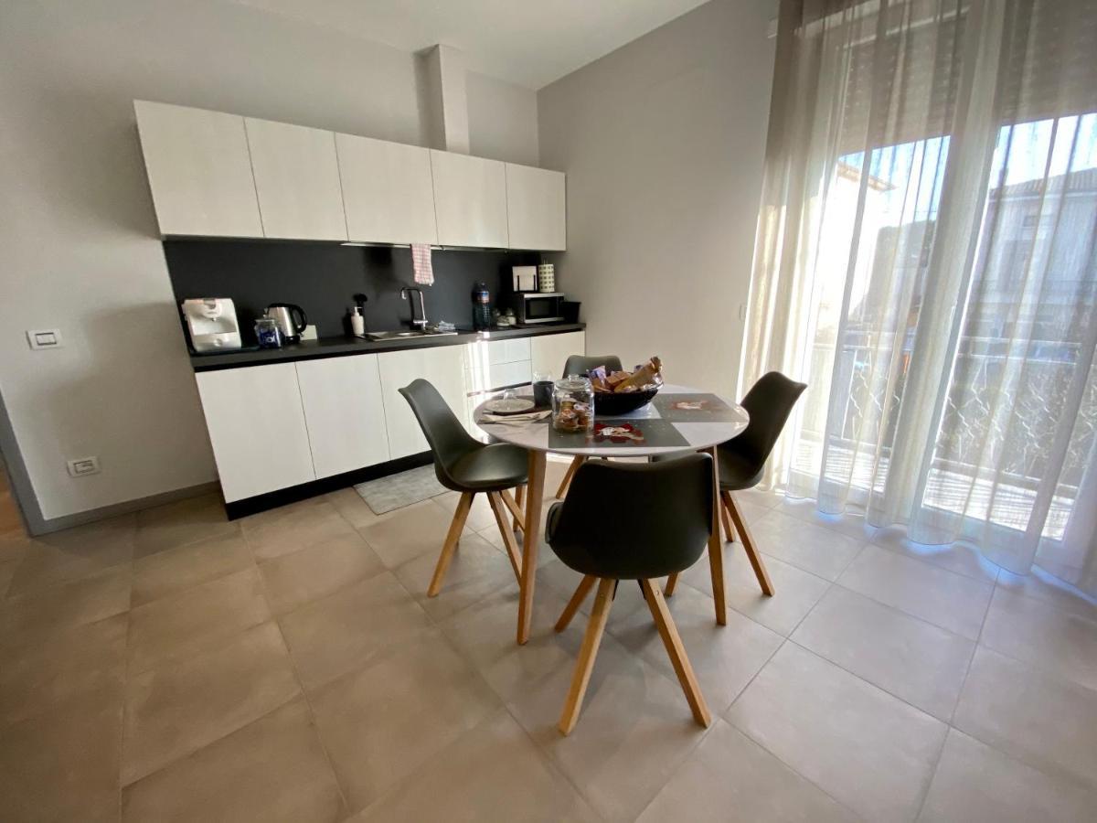 Casa Emma Apartment Mantova Bagian luar foto